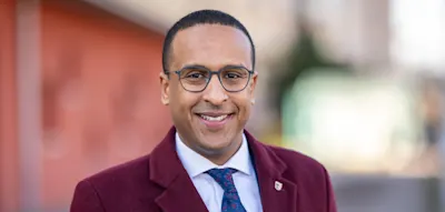 &bdquo;Leute behaupten, ich k&ouml;nne kein N&uuml;rnberger sein, weil ich schwarz bin&ldquo;