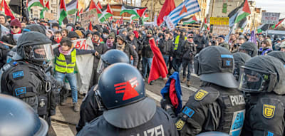 Beamtin der Landesdirektion Sachsen soll Pro-Pal&auml;stina-Demo angef&uuml;hrt haben