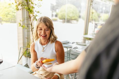 4100 Euro Gehalt: So viel Rente kommt laut Formel am Ende heraus