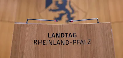 Zw&ouml;lf Jahre Sonderurlaub f&uuml;r Spitzenbeamte? Mainzer Staatsanwaltschaft leitet Vorermittlungen ein