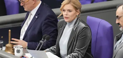 &Ouml;RR muss sich Fragen nach &bdquo;Effizienz, Neutralit&auml;t, Ausgewogenheit&ldquo; stellen lassen, sagt Kl&ouml;ckner