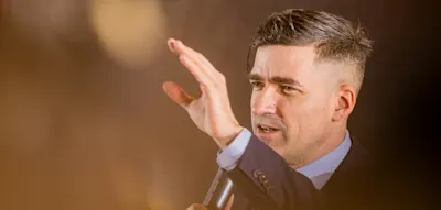 AfD ber&auml;t &uuml;ber parteiinternes Verbot von Auftritten mit Rechtsextremist Sellner