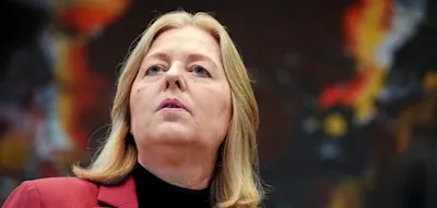 Breite Mehrheit wendet sich gegen pauschale Auszahlung von Sozialleistungen