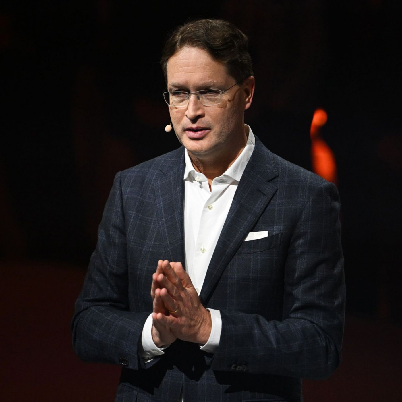 Mercedes-Chef warnt vor politischem Rechtsruck