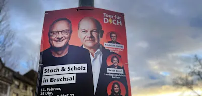 Als Wahlk&auml;mpfer Olaf Scholz auftritt, bleiben etliche St&uuml;hle leer