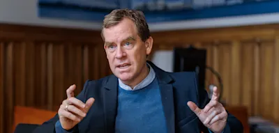 &bdquo;Die ,Methode G&uuml;nther&lsquo; &ndash; er fordert irgendetwas, was gar nicht auf Landesebene entschieden wird&ldquo;