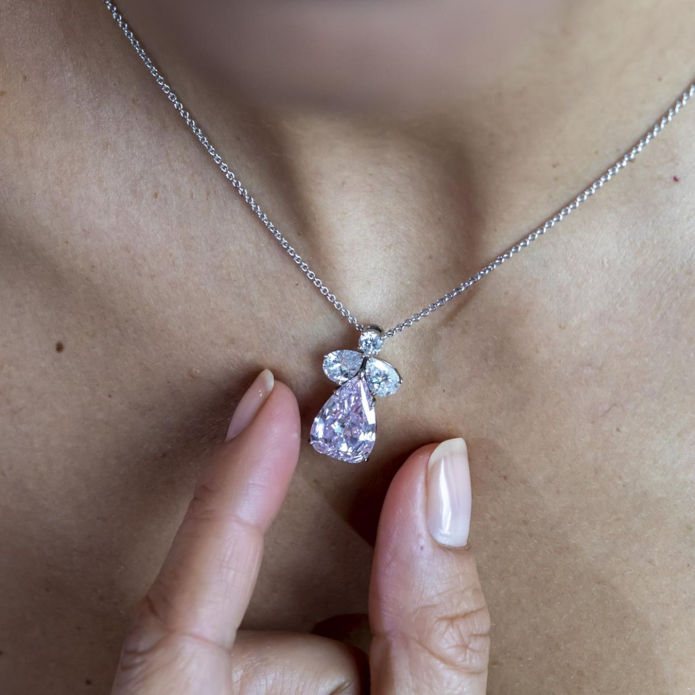 Goldschmiedin verr&auml;t Tods&uuml;nden beim Schmuckkauf