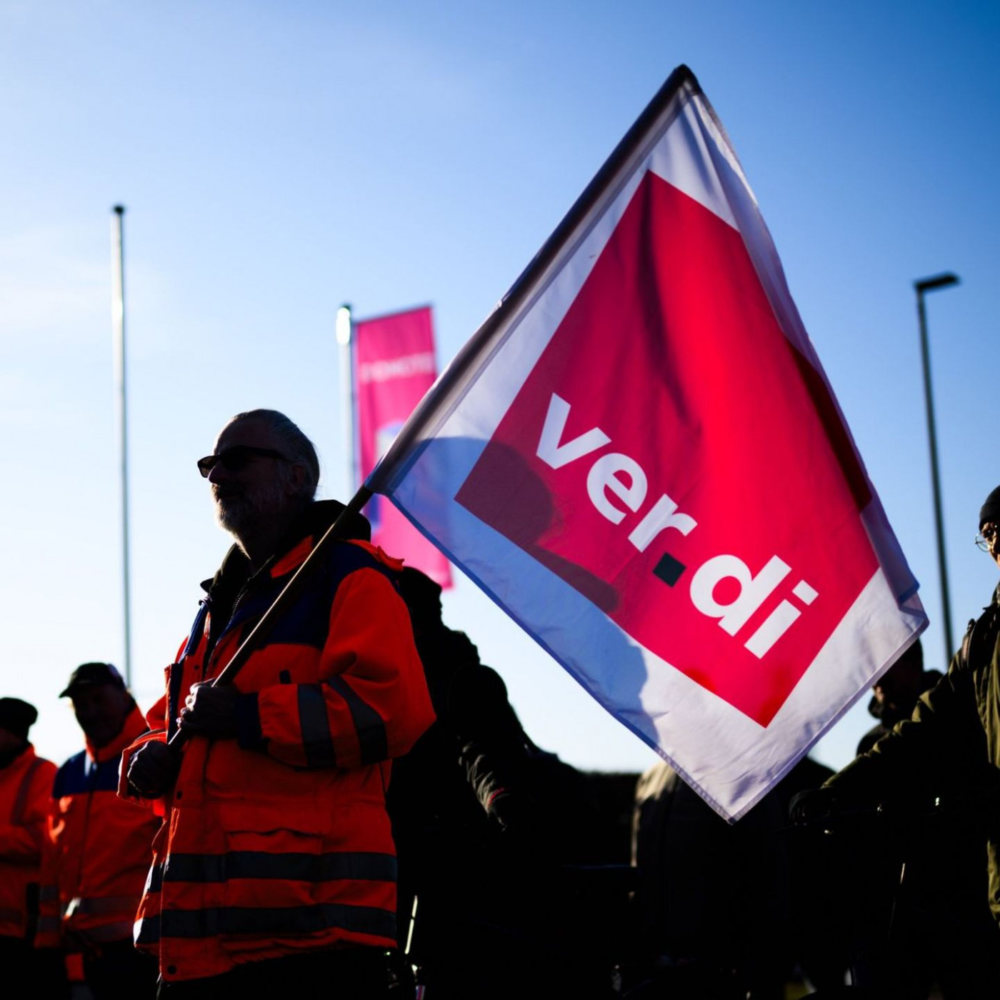 Verkehrsbehinderungen wegen Verdi-Streikwoche bei Autobahn