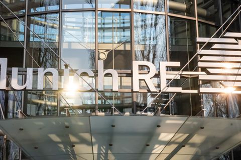 Rekordgewinn - aber niedrige Sch&auml;den machen Munich Re Sorgen
