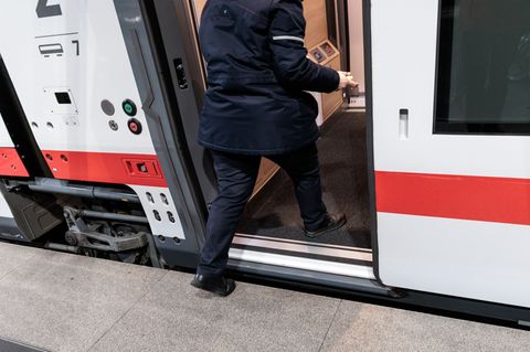 Bahn startet Sofortprogramm f&uuml;r mehr Komfort im Zug