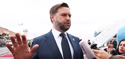 &bdquo;Das wird auf keinen Fall passieren&ldquo; &ndash; Vance erteilt gr&ouml;&szlig;erer Iran-Intervention Absage