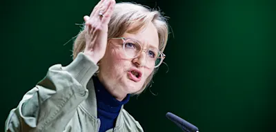 &bdquo;Dass wir uns mit Reiches Heizhammer in eine neue Abh&auml;ngigkeit von den USA begeben, ist verr&uuml;ckt&ldquo;