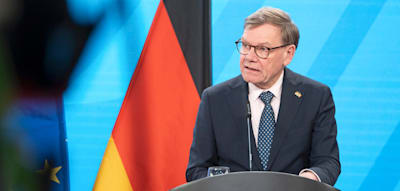 Erster R&uuml;ckholflug startet laut Wadephul am Mittwoch