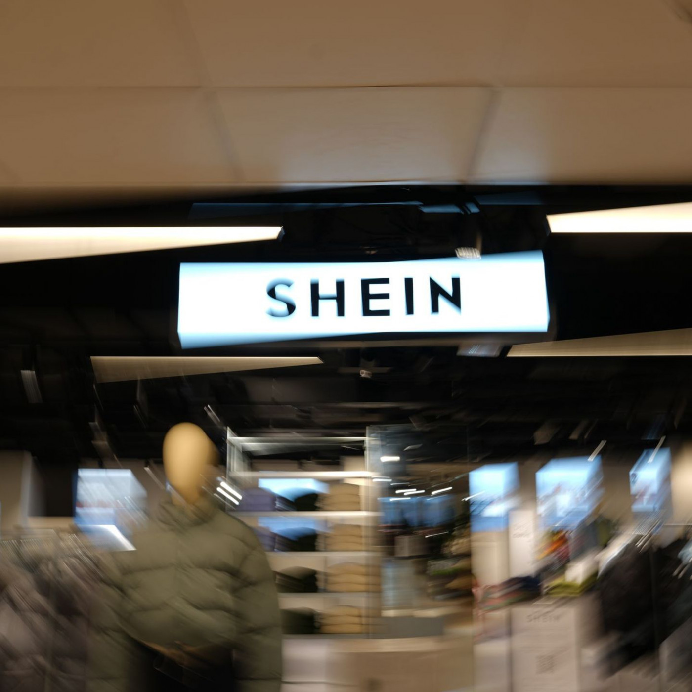 Greenpeace: Shein verkauft trotz Warnung belastete Kleidung