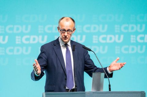 Bundeskanzler Merz will Rente an Lebensarbeitszeit kn&uuml;pfen