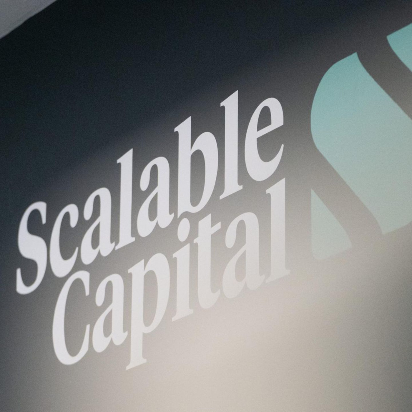 Scalable Capital &uuml;berrascht mit hohen Tagesgeld-Zinsen