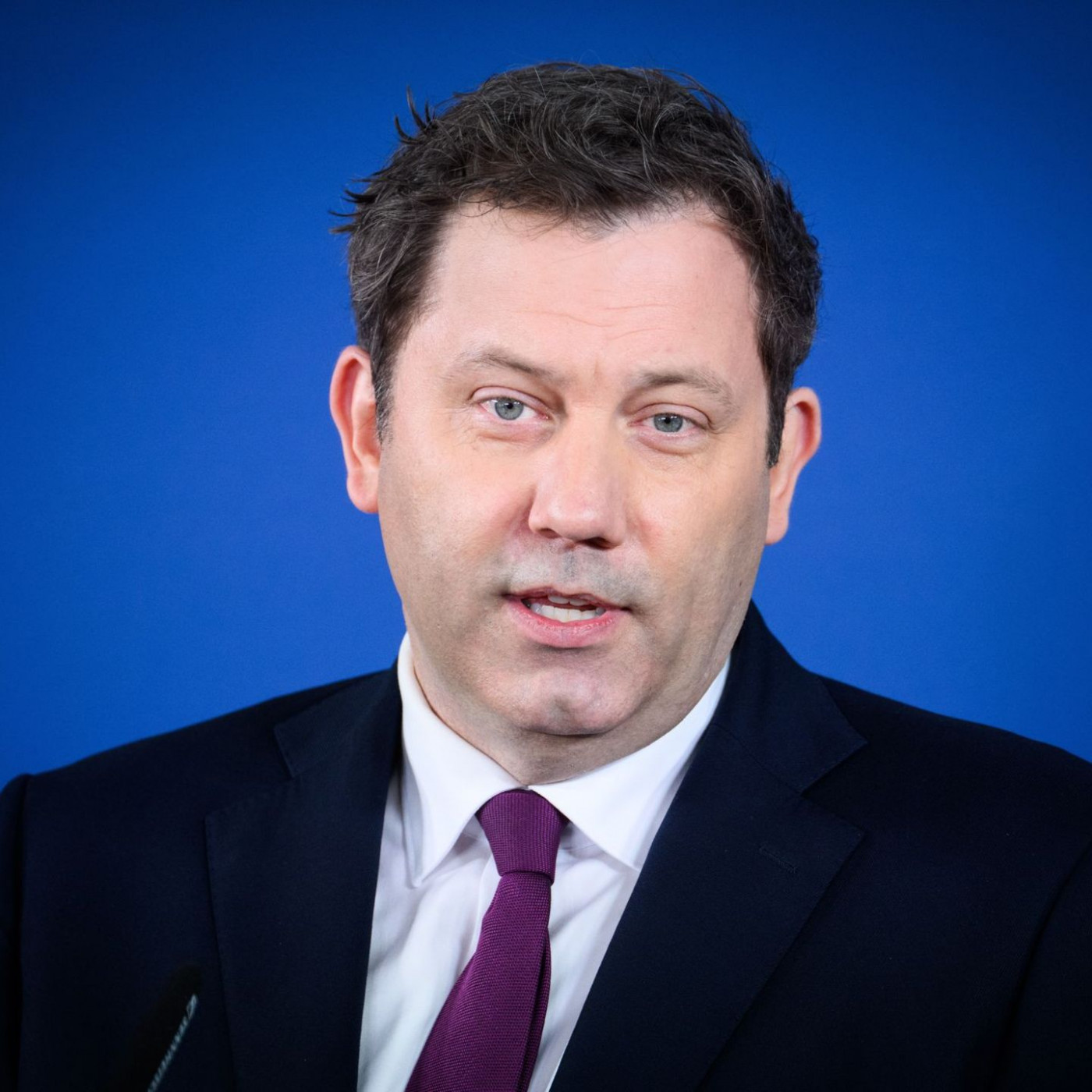 Klingbeil: H&ouml;here Pendlerpauschale mit Geld von &Ouml;lkonzernen