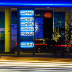 Spritpreise sinken vor Osterferien