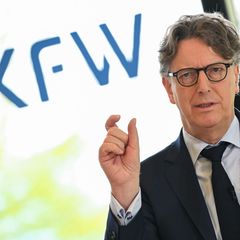 KfW erh&ouml;ht F&ouml;rderung f&uuml;r Hausbauer, Gr&uuml;nder und Mittelstand