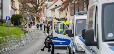 Bischof segnet junge Katholiken vor Anti-AfD-Fest &ndash;  Protest gegen &bdquo;Generation Deutschland&ldquo;