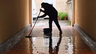 Zu faul zum Putzen? &ndash; Warum viele Stellen trotz hoher Arbeitslosigkeit unbesetzt bleiben