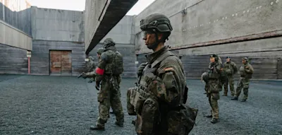 Reisen nur mit Bundeswehr-Erlaubnis? &bdquo;Erwarte eine z&uuml;gige Klarstellung des Ministeriums&ldquo;