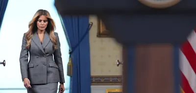 &bdquo;Die L&uuml;gen m&uuml;ssen ein Ende haben&ldquo; &ndash; Melania Trumps r&auml;tselhafter Epstein-Auftritt