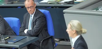 AfD zieht mit Union gleich &ndash; Unzufriedenheit mit Merz erreicht neuen H&ouml;chststand