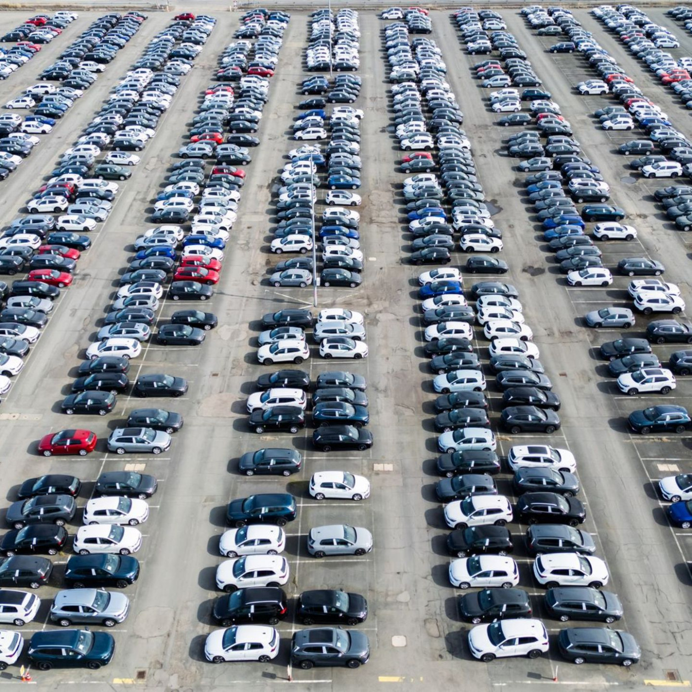 VW verkauft weniger Autos - in China aber wieder Nummer 1