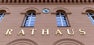 Kandidaten von SPD und CDU ziehen in Stichwahl, AfD auf Platz 3