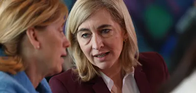 Warken verteidigt Einschr&auml;nkung der beitragsfreien Mitversicherung als &bdquo;gelebte Frauenpolitik&ldquo;