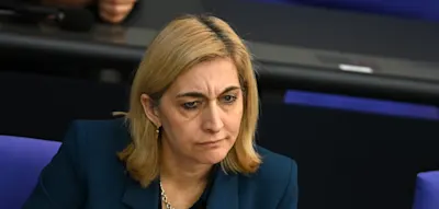 Streit um B&uuml;rgergeldempf&auml;nger eskaliert &ndash; Jetzt droht Union mit Blockade von Warkens GKV-Reform