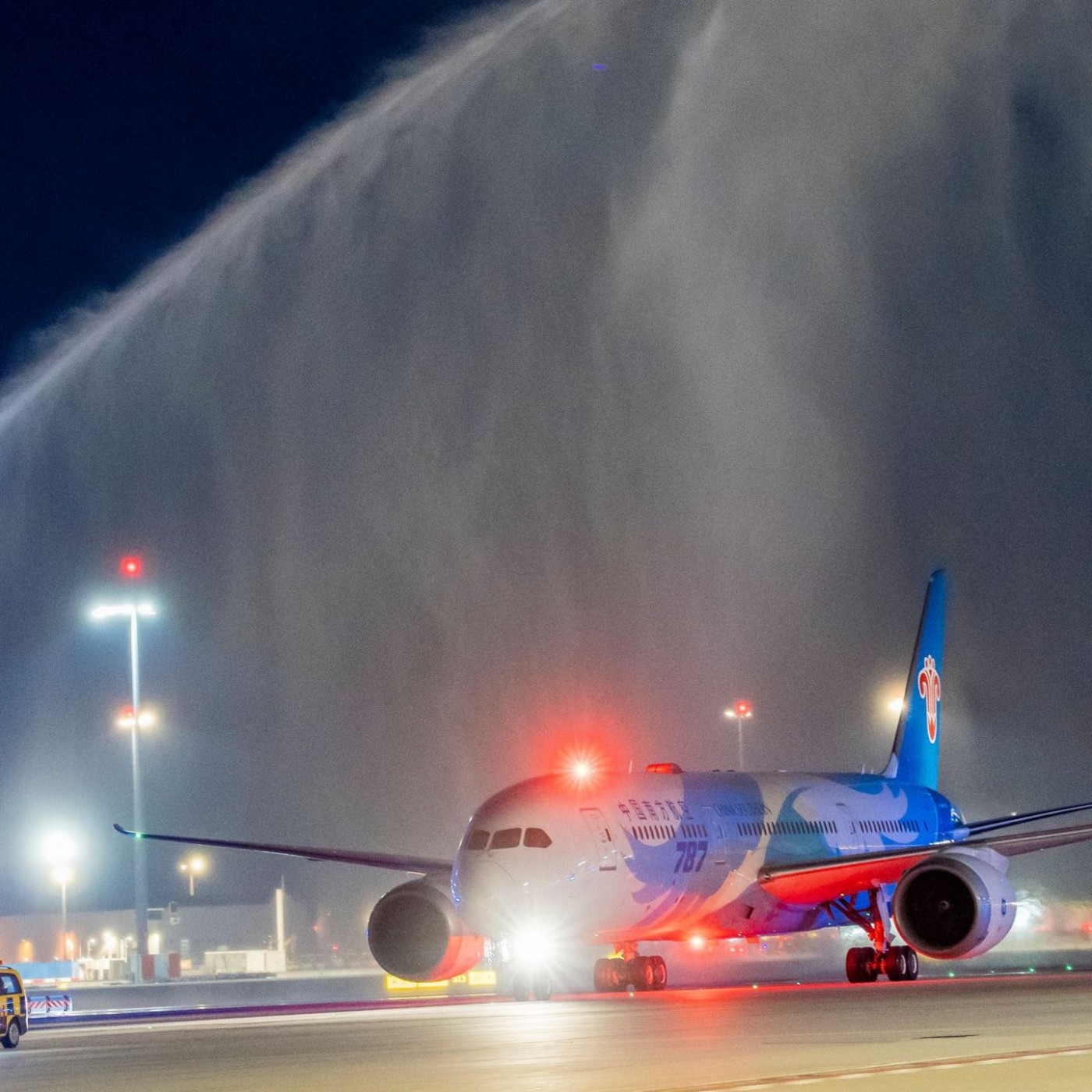 Erste Passagiere im Frankfurter Terminal 3 angekommen