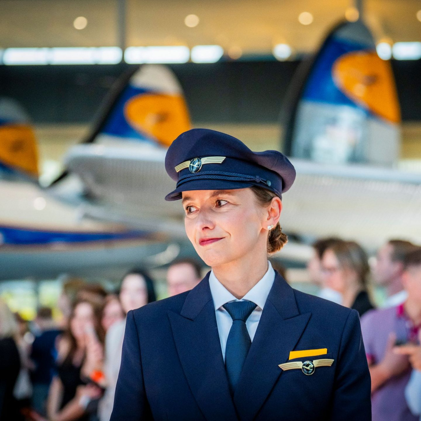 Neue Uniformen f&uuml;r Lufthansa-Crews kommen von Boss