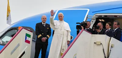 Papst Leo kritisiert Segnung homosexueller Paare