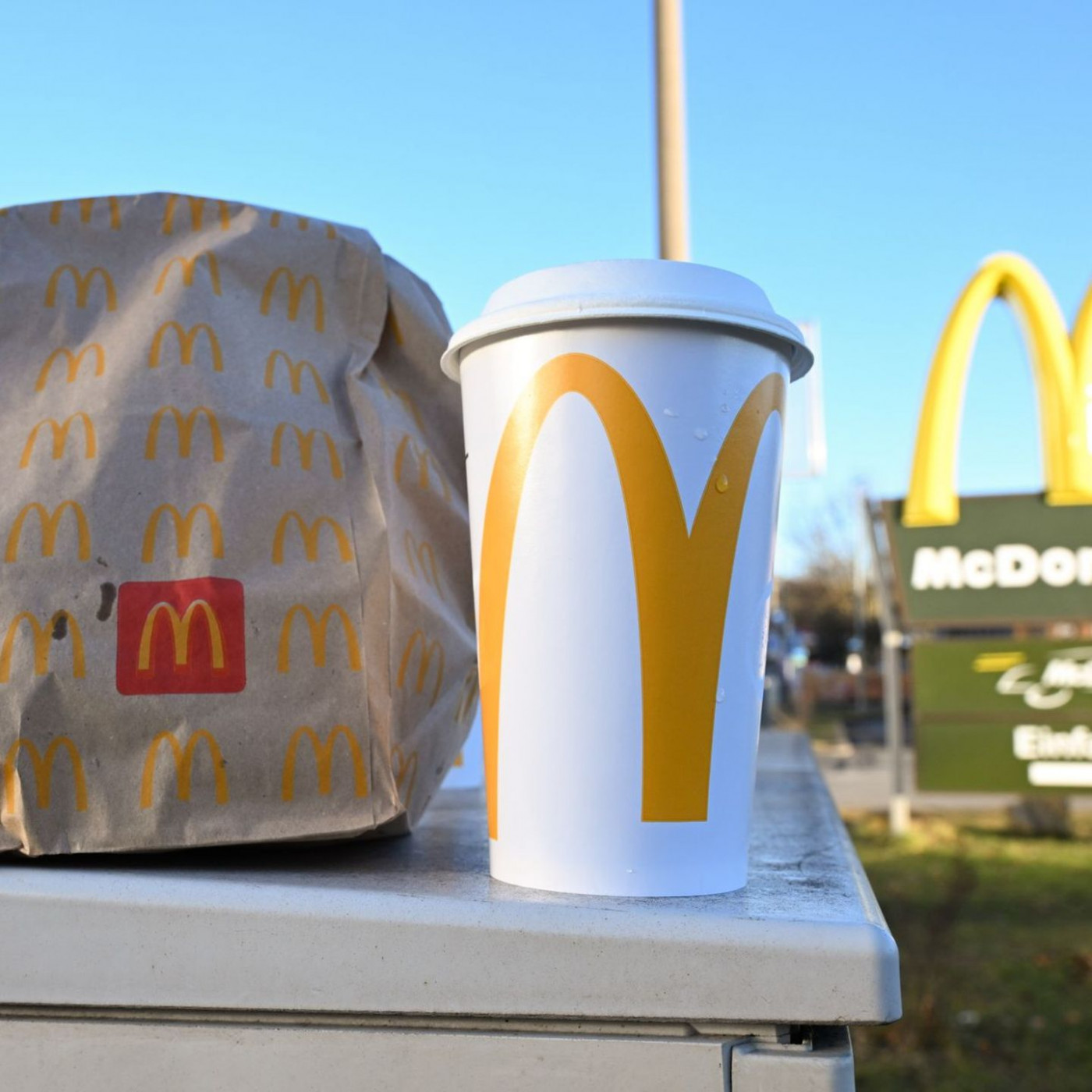 Umwelthilfe verklagt McDonald's - Vorwurf Greenwashing