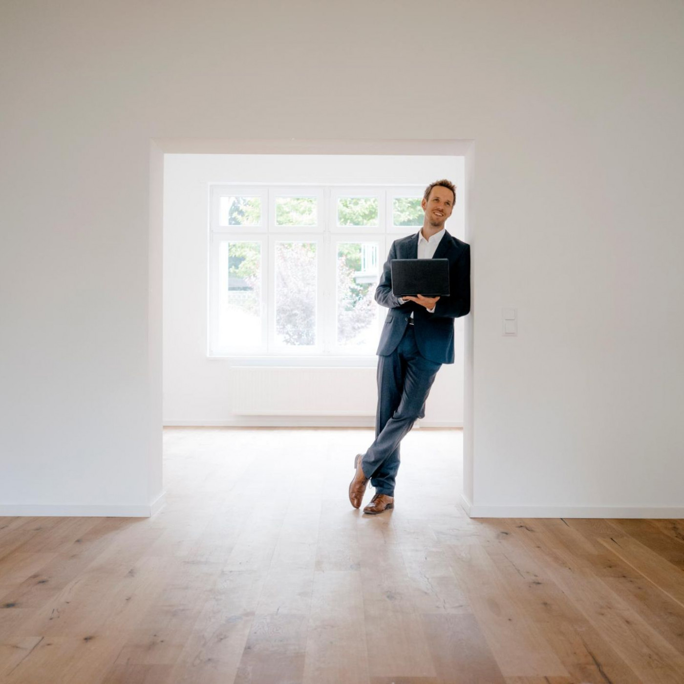 5000 Euro netto im Monat: &bdquo;In Aktien oder ETFs investiere ich nicht&ldquo;