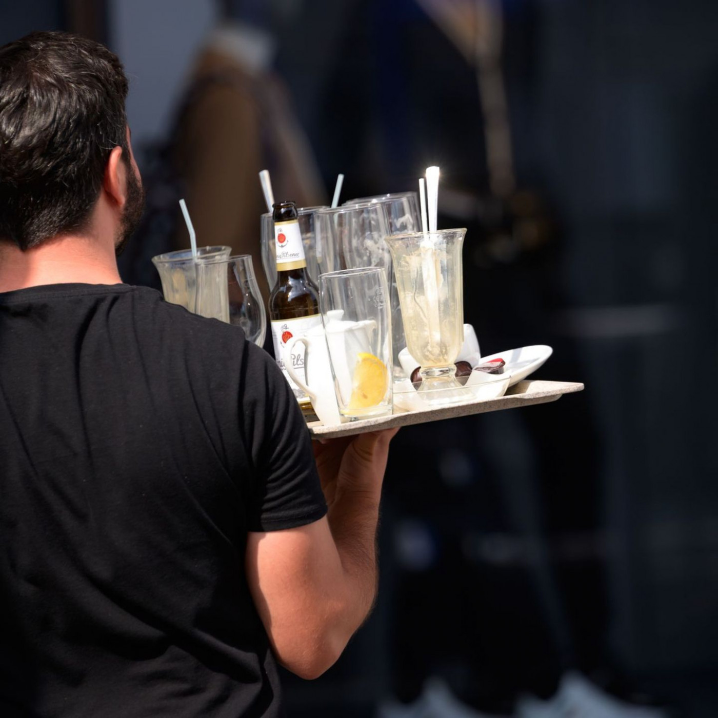 Arbeitsstunde kostet 45 Euro &ndash; nur wenige EU-L&auml;nder teurer