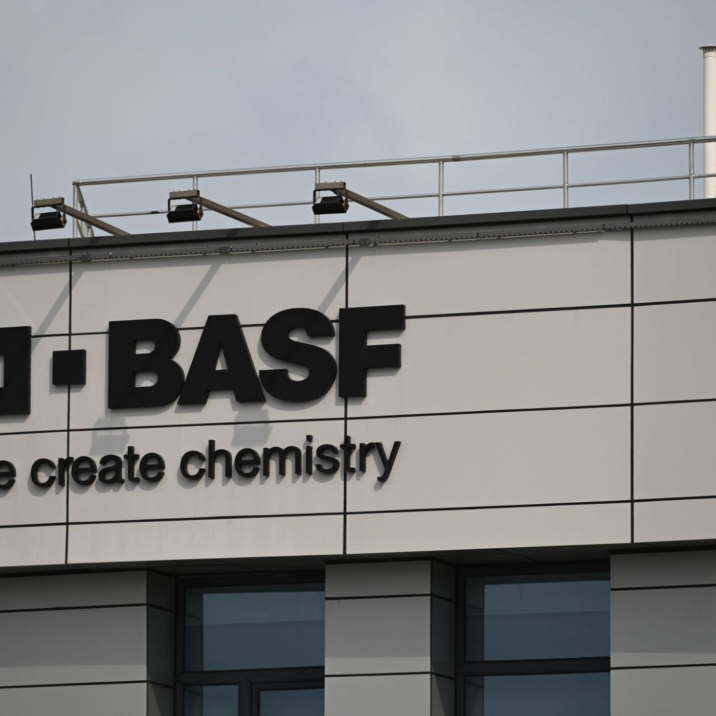 Wettbewerbsdruck: BASF setzt im ersten Quartal weniger um