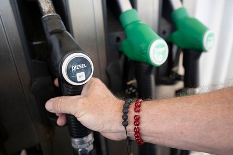 Tankrabatt kommt noch nicht voll bei Autofahrern an
