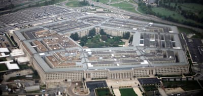 Nach Streit mit Anthropic &ndash;&nbsp;Pentagon schlie&szlig;t Abkommen mit SpaceX, Google und anderen Konkurrenten