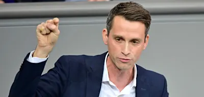 &bdquo;Er kann es offensichtlich einfach nicht&ldquo; &ndash; Gr&uuml;ne und FDP rechnen mit Merz ab