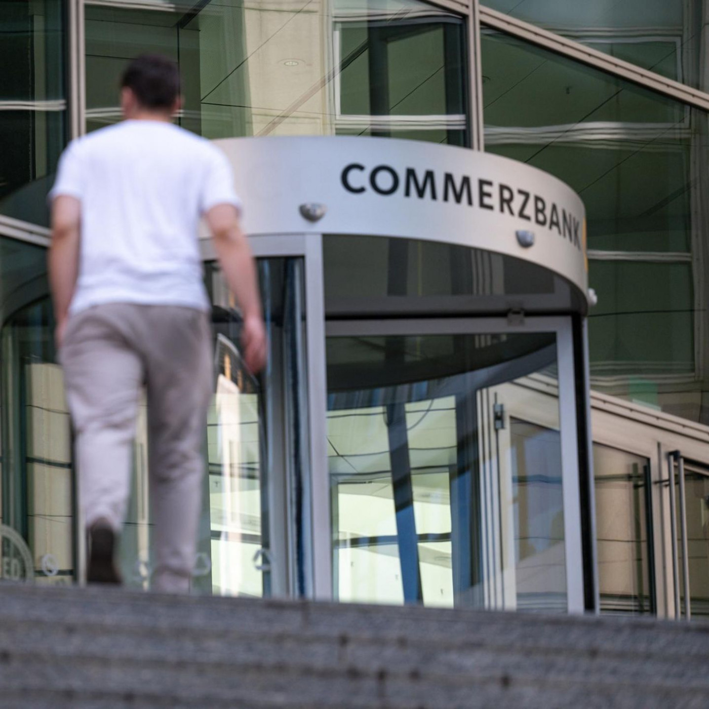 Warum das Unicredit-Angebot f&uuml;r Commerzbank-Aktion&auml;re unattraktiv ist