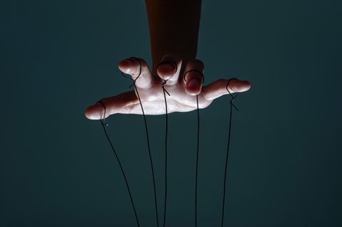 So sch&uuml;tzen Sie sich vor einem manipulativen Chef