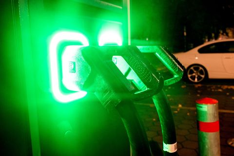 Bundesrat gibt gr&uuml;nes Licht f&uuml;r Beginn der E-Auto-Pr&auml;mie