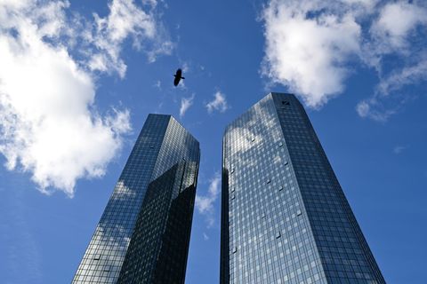 Deutsche Bank sieht mit KI mehr Spielraum f&uuml;r h&ouml;here Rendite