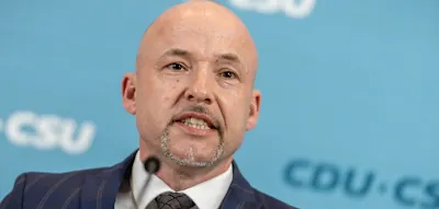 &bdquo;Klientelpolitik f&uuml;r Reichsb&uuml;rger&ldquo; &ndash; CSU-Politiker wirft AfD Widerspr&uuml;che bei Schulpflicht vor