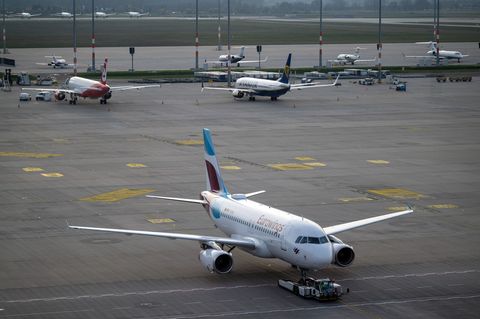 Eurowings st&ouml;&szlig;t in L&uuml;cken im Berliner Flugplan