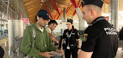 Spanien weist erste Reisende aus Italien nach Grenzkontrollen zur&uuml;ck