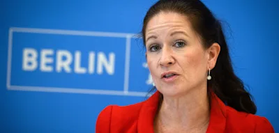 Berlin stellt 13-Punkte-Plan gegen Gewalt an Schulen vor
